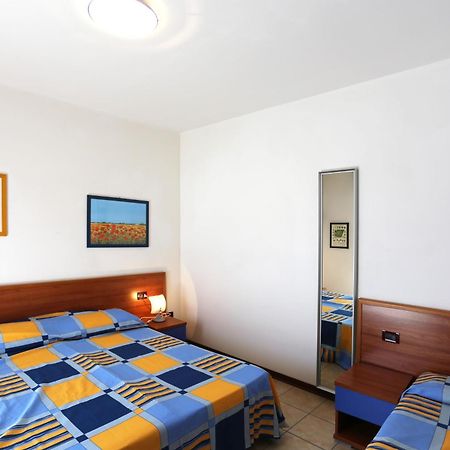 Altanea Residences Con Piscina Caorle Exteriör bild